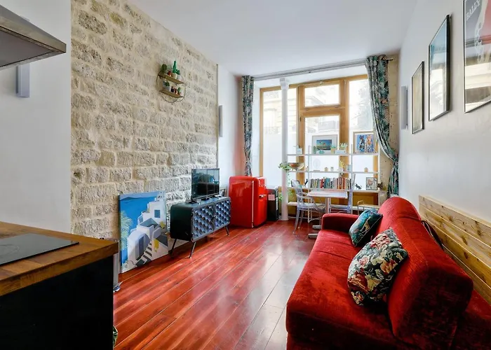 Guestready - Apt. Vintage Au Centre De Appartement Parijs